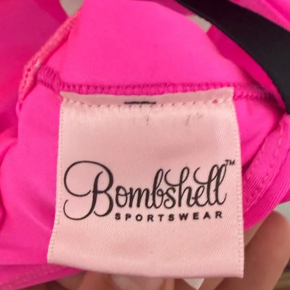 Bombshell Sportswear glow Pink Supportive Sports Bra size small - Picture 7 of 8